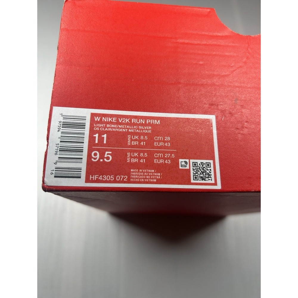 Nike V2K Run Premium Light Bone Viotech Women - Size 11- HF4305 072 - New/No Lid - Picture 5 of 5